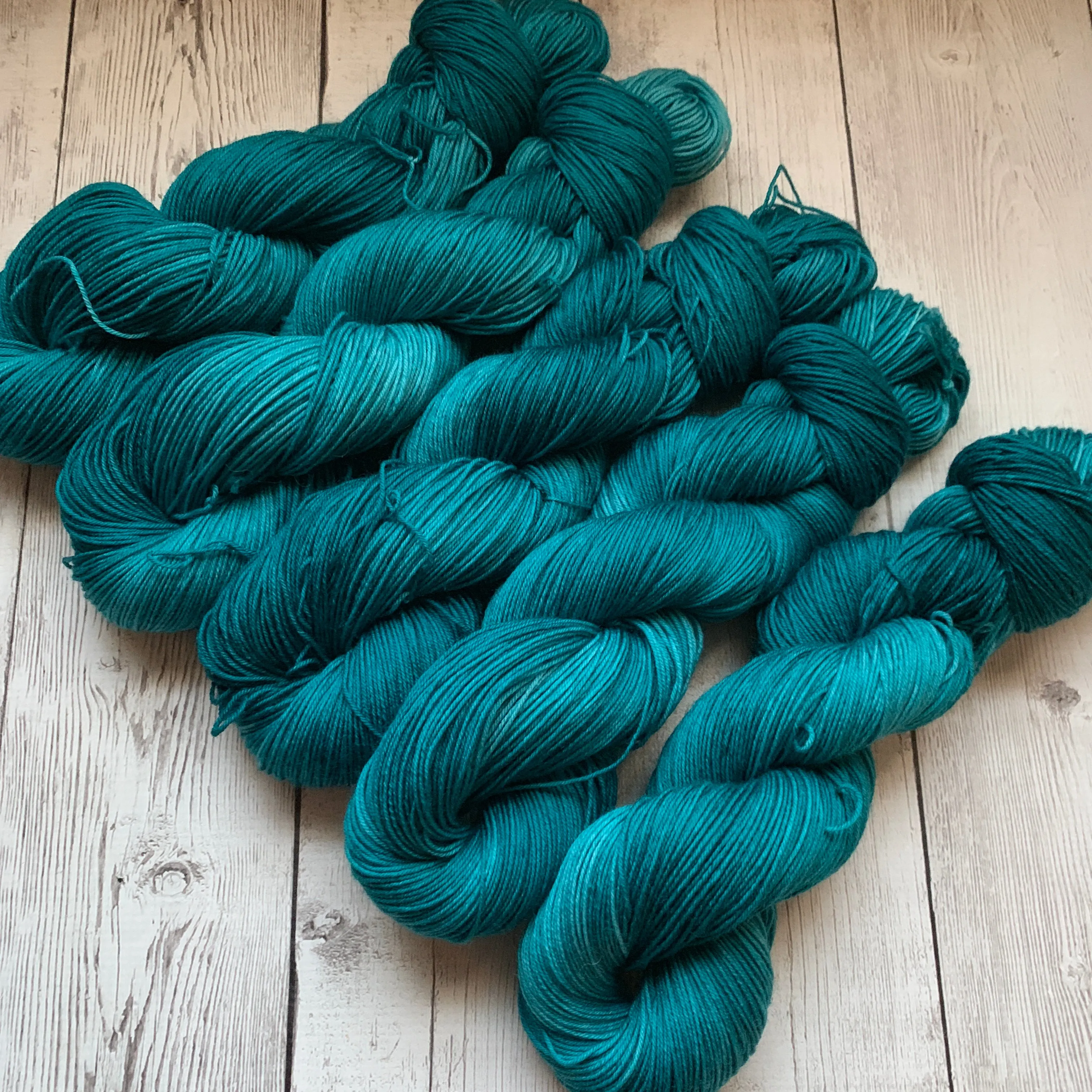 SOCK WEIGHT -Doctor Who goes to Westeros™ (The EYRIE) 463 yds 3.5 oz RTS (110)