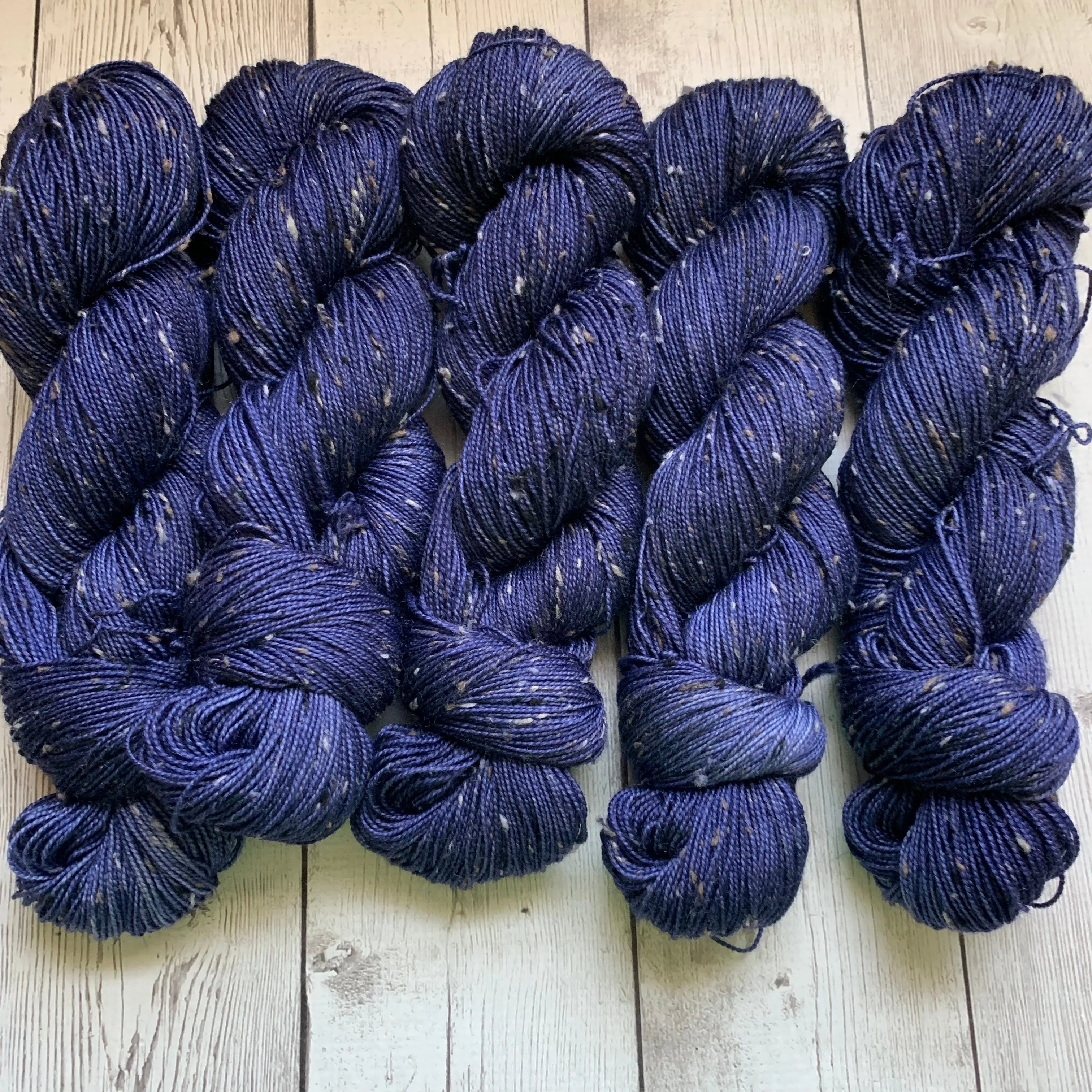 SOCK WEIGHT -  Doctor Who goes to Westeros™ (TYRION) Donegal Tweed 435 yds 3.5 oz RTS (923)