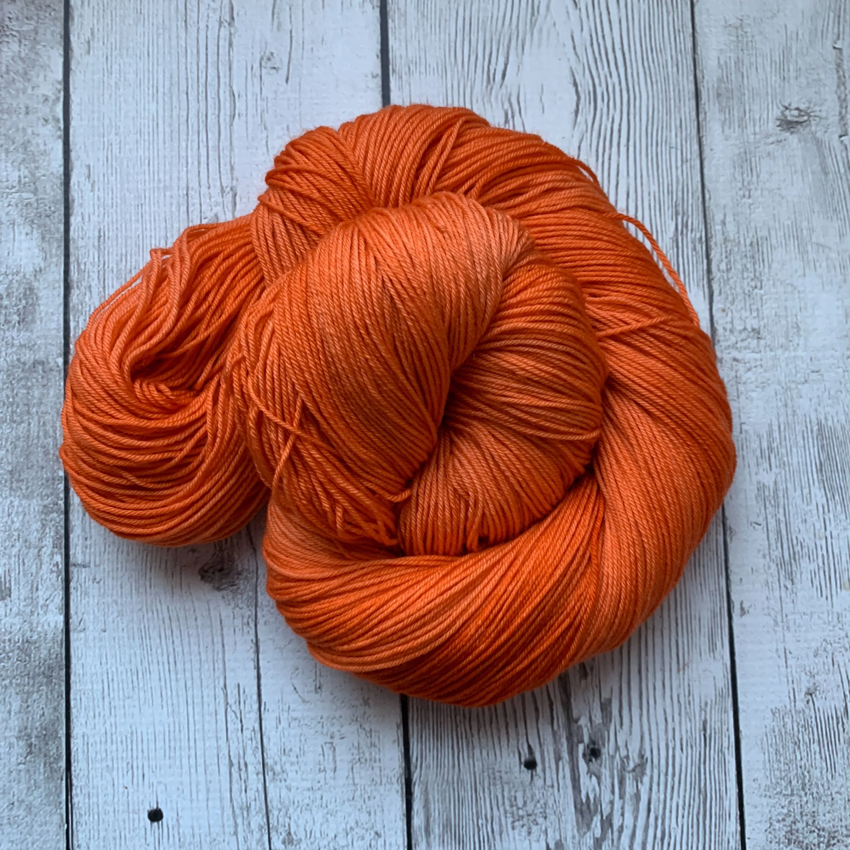 SOCK WEIGHT -Doctor Who goes to Westeros™ (YGRITTE) 463 yds 3.5 oz RTS (110)