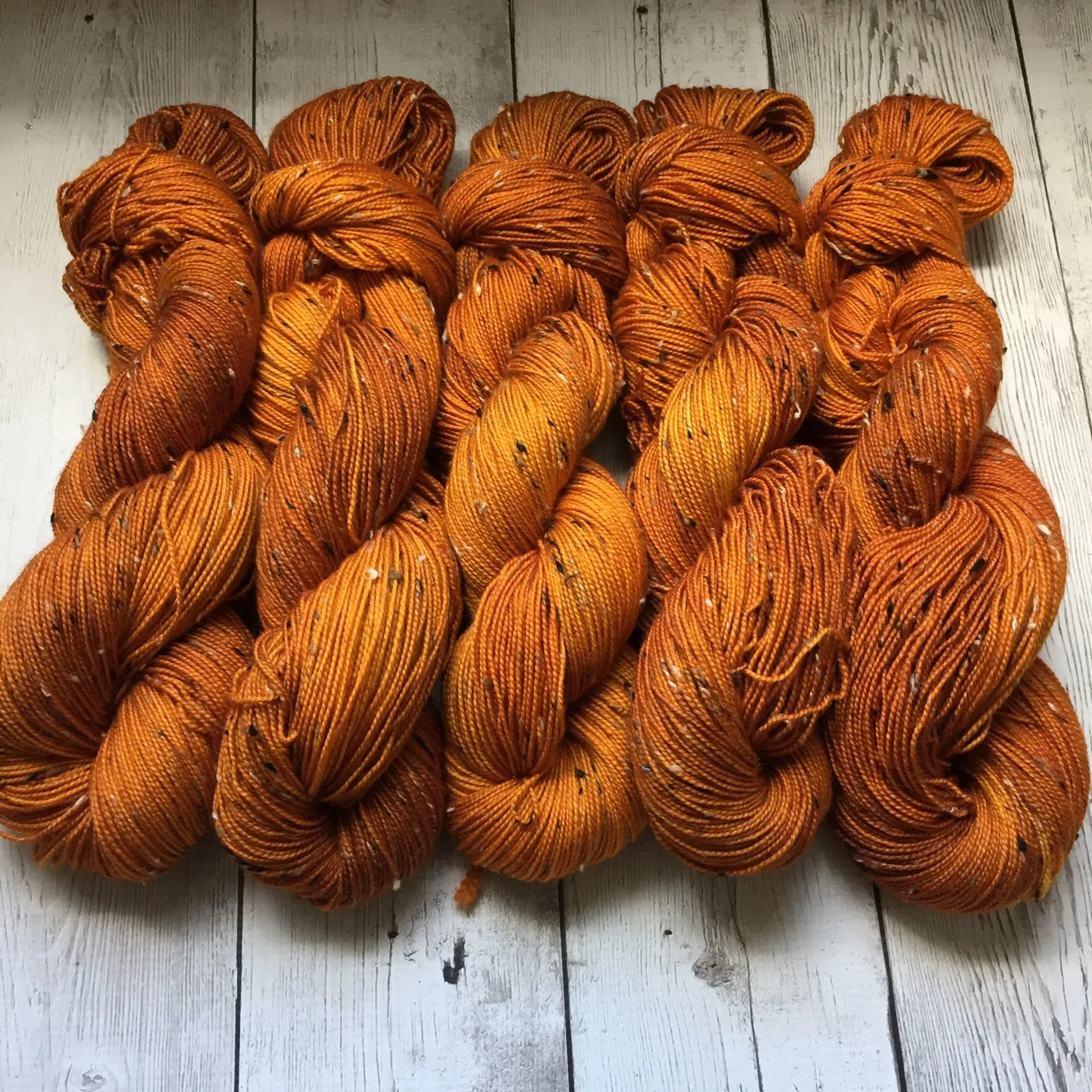SOCK WEIGHT - Dr Who goes to Westeros™ Donegal Tweed 435 yds 3.5 oz RTS (903)