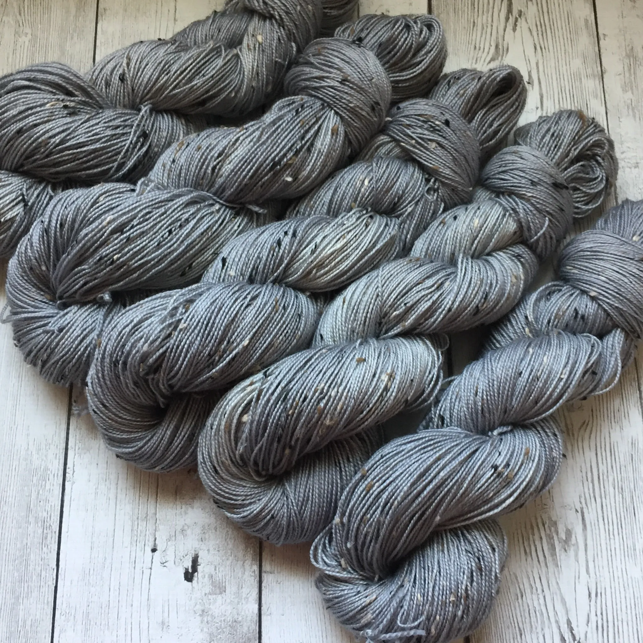 SOCK WEIGHT - Dr Who goes to Westeros™ Donegal Tweed 435 yds 3.5 oz RTS (903)