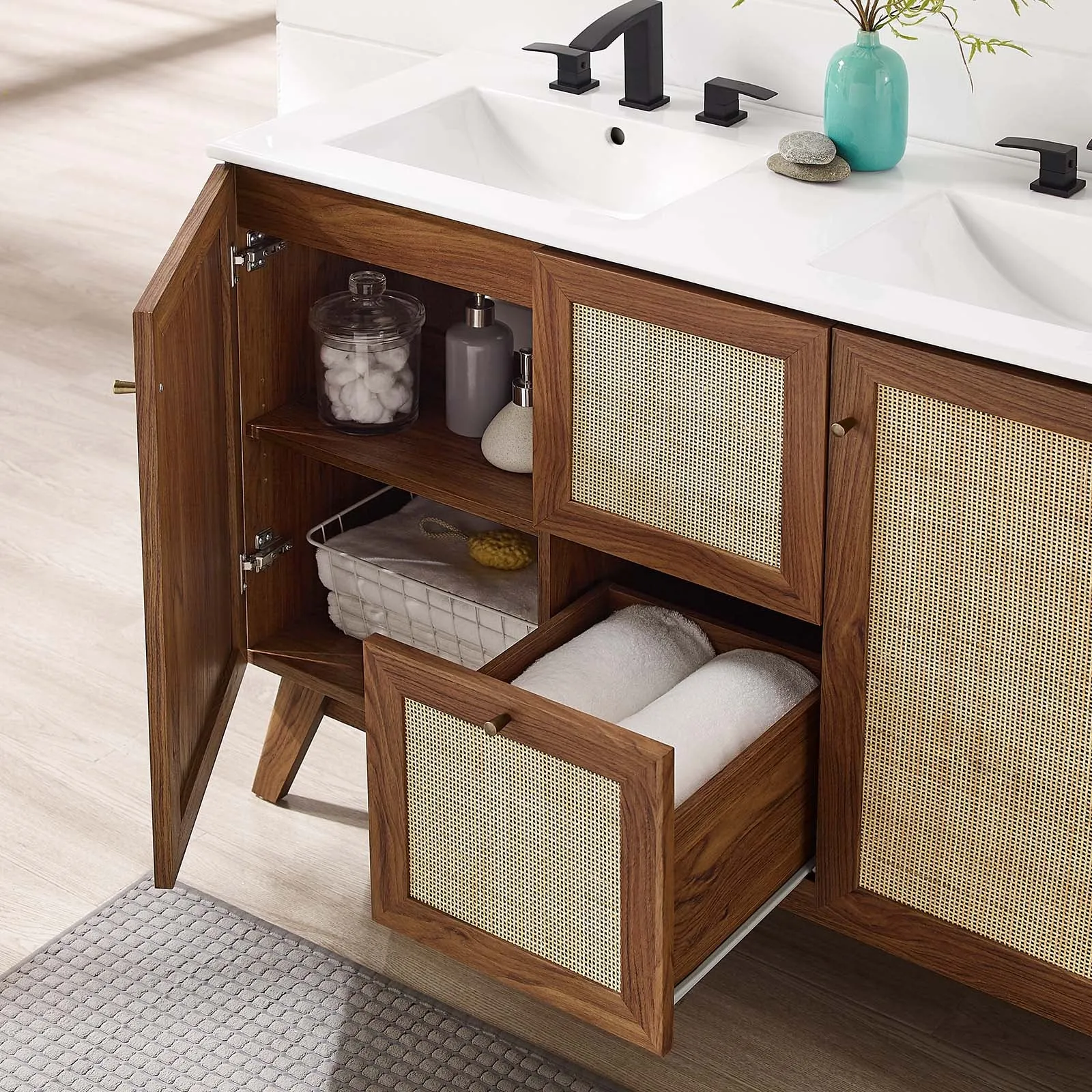 SOMA VANITY