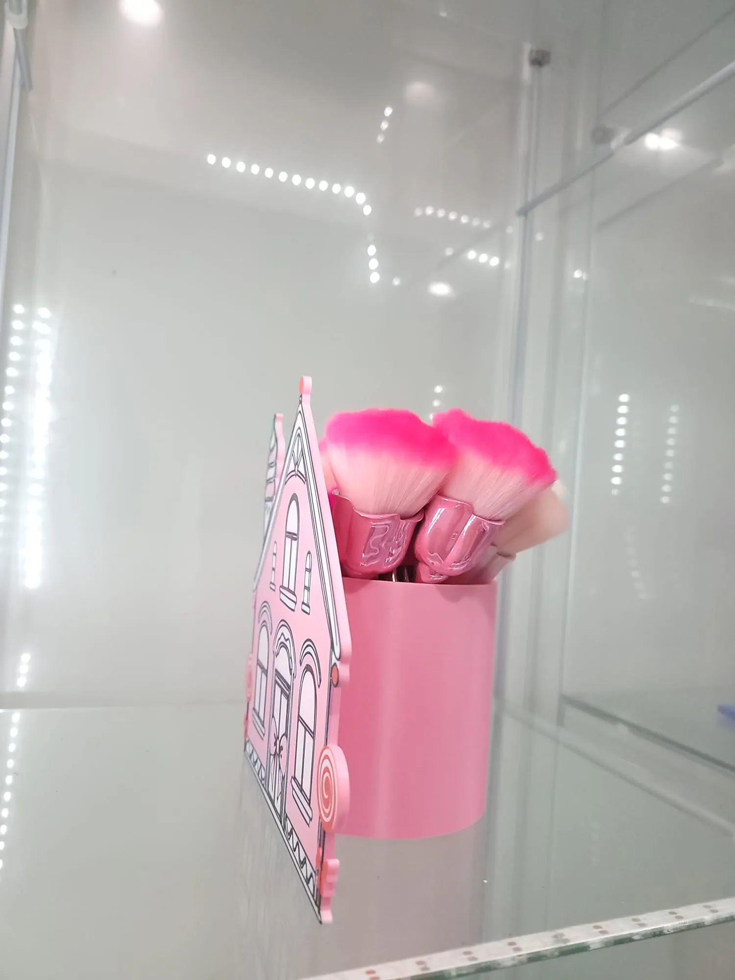Sweet Candy House Vanity & Home Decor Makeup Organizer Brush Holder