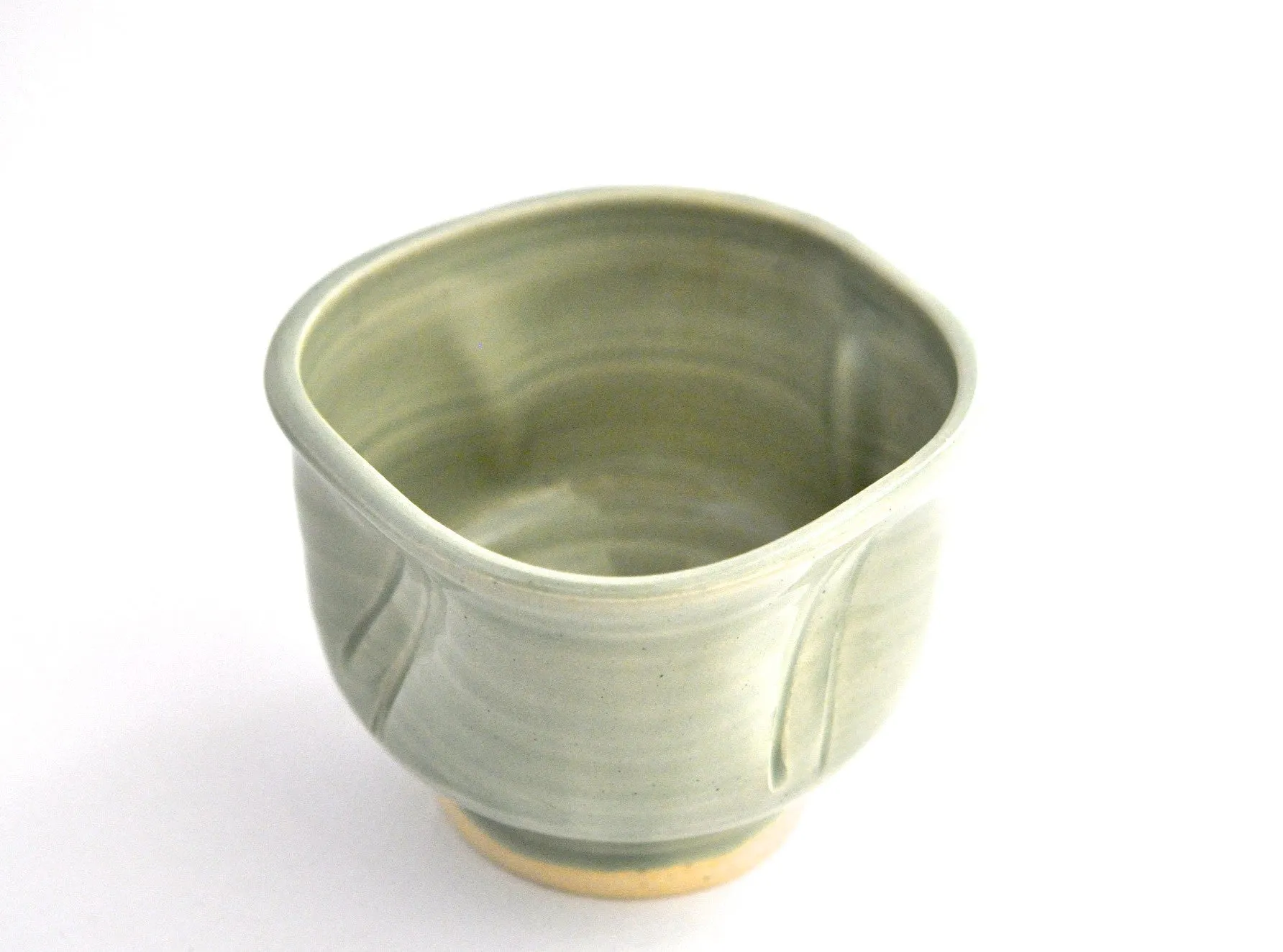 table / cup celadon