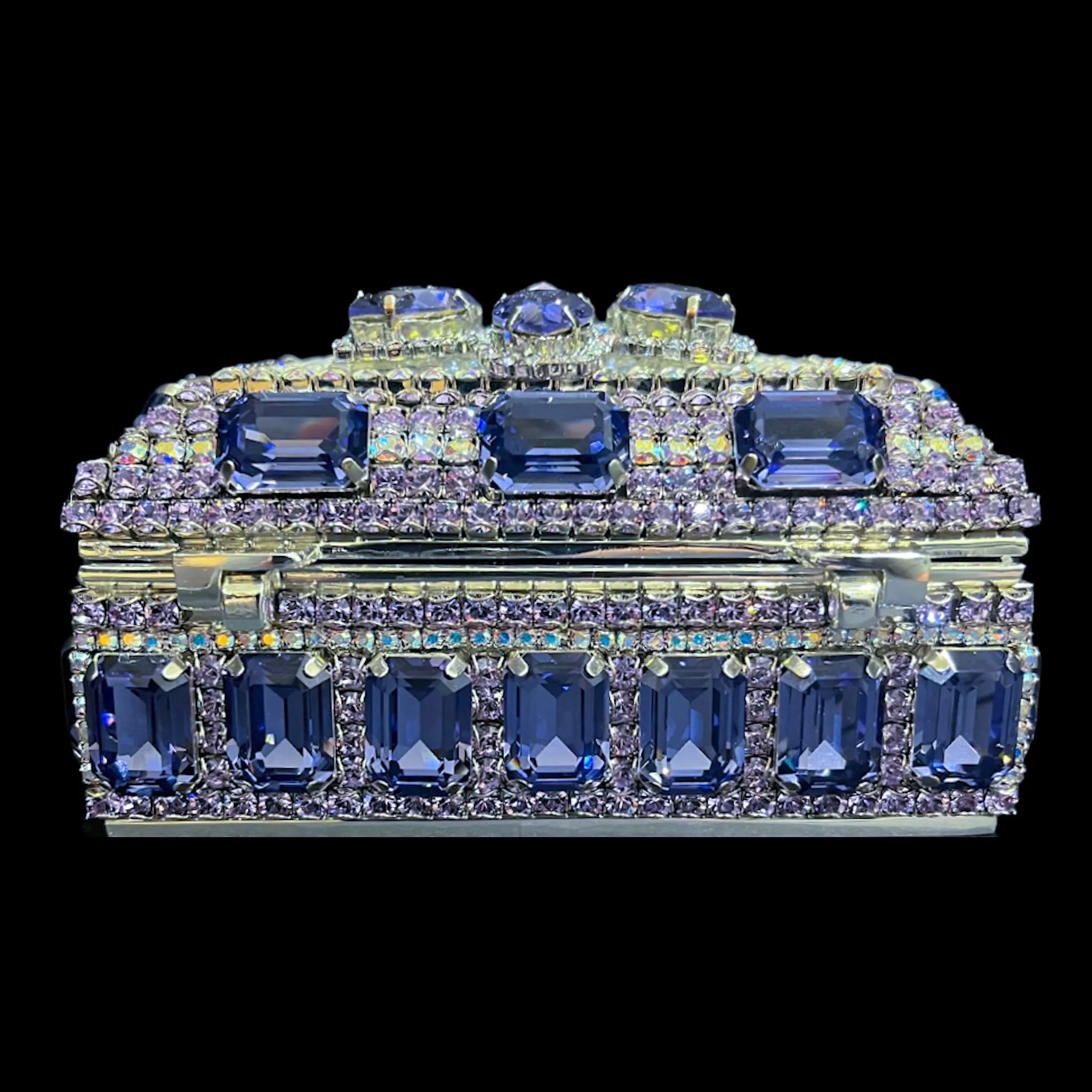 Tanzanite & Violet Keepsake Box Featuring Premium Crystal