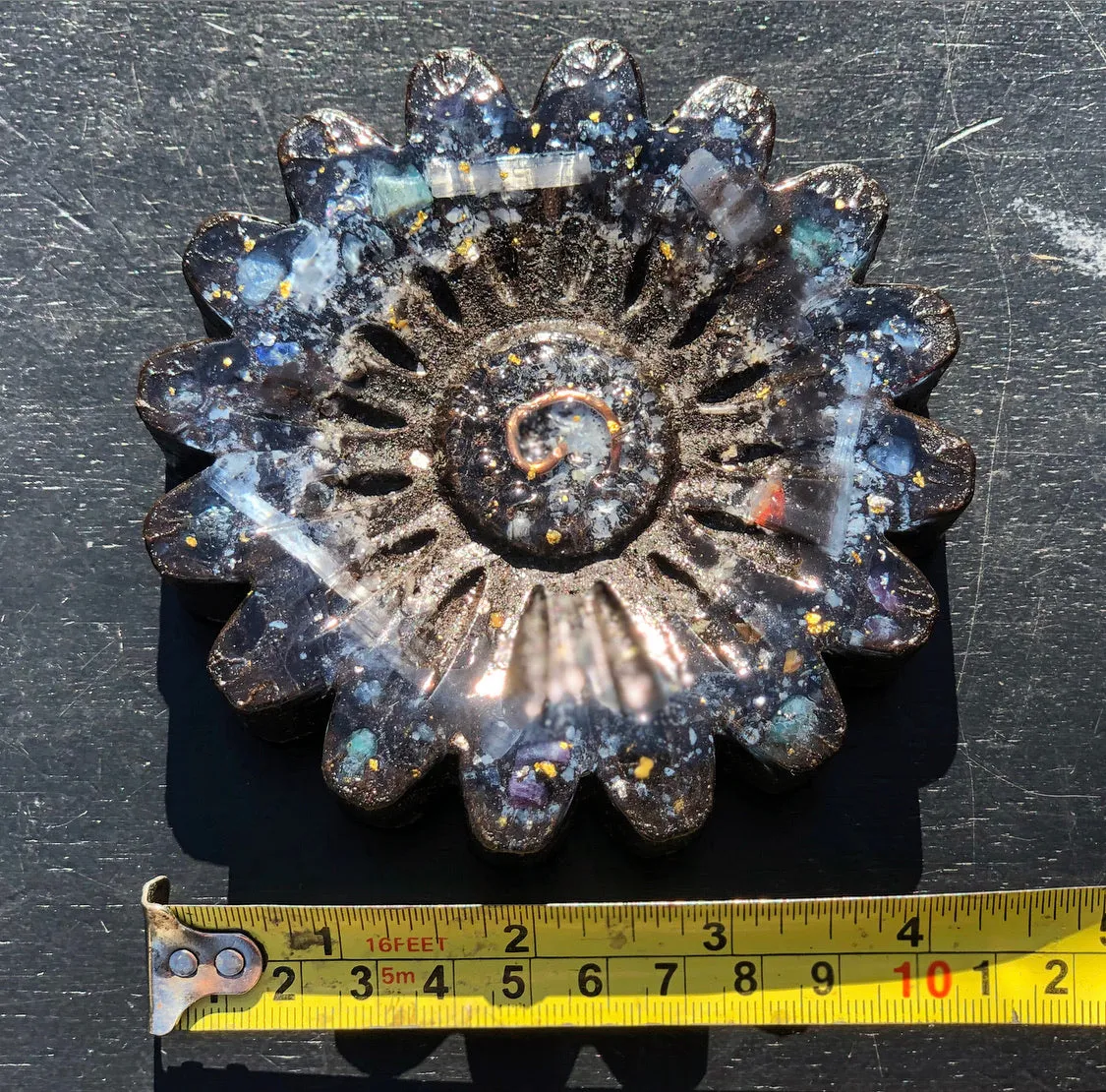 The “Flower” - Small Charging Plate for water, food, plants, supplements 💦✨🌀