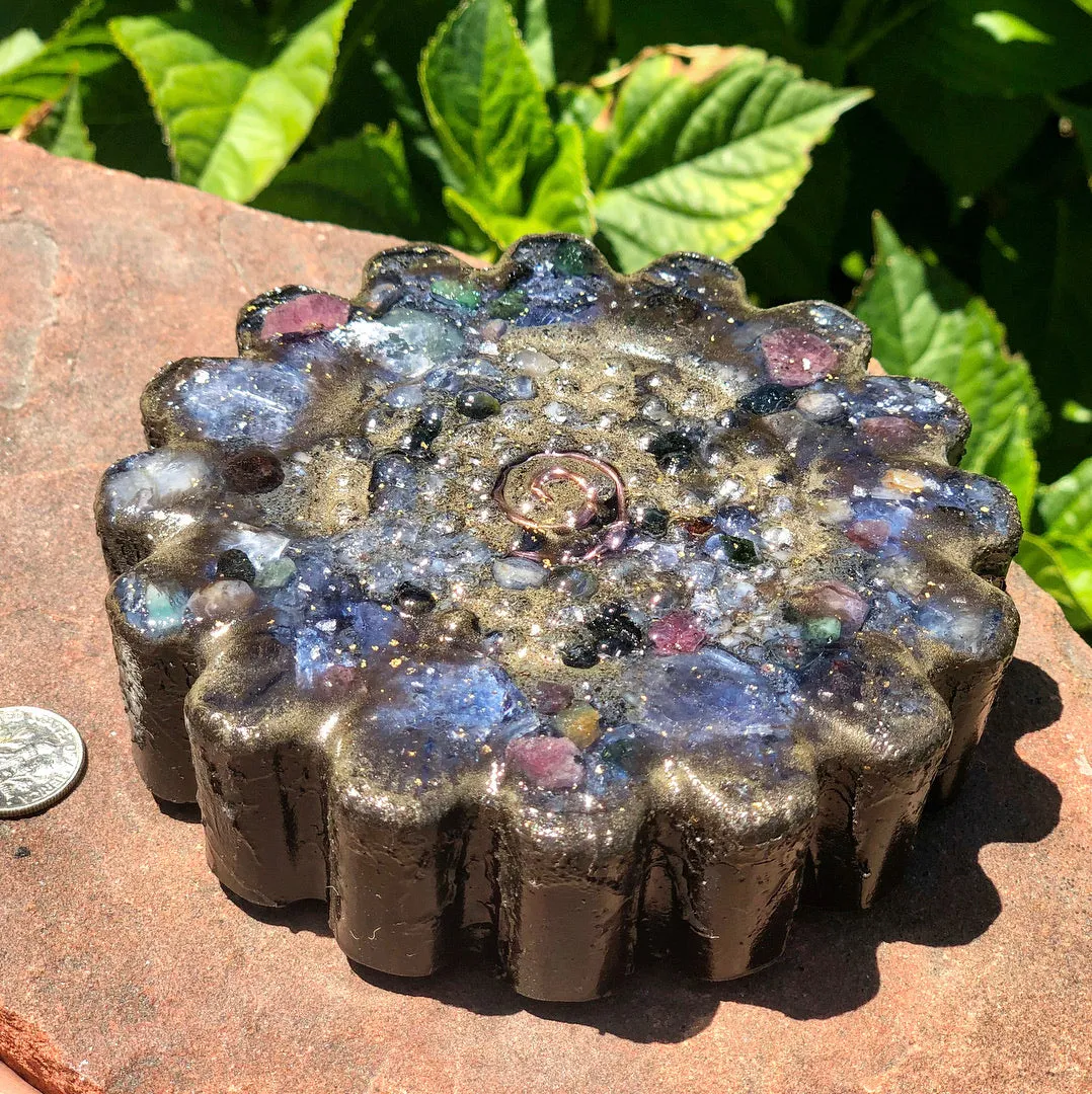 The “Flower” - Small Charging Plate for water, food, plants, supplements 💦✨🌀