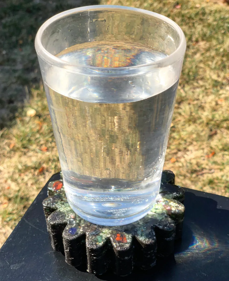 The “Flower” - Small Charging Plate for water, food, plants, supplements 💦✨🌀