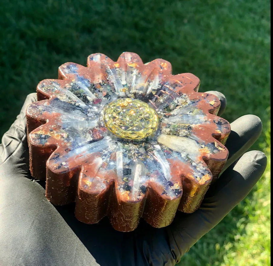 The “Flower” - Small Charging Plate for water, food, plants, supplements 💦✨🌀