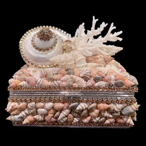 Topaz Shell Cluster Keepsake Box Featuring Premium Crystal