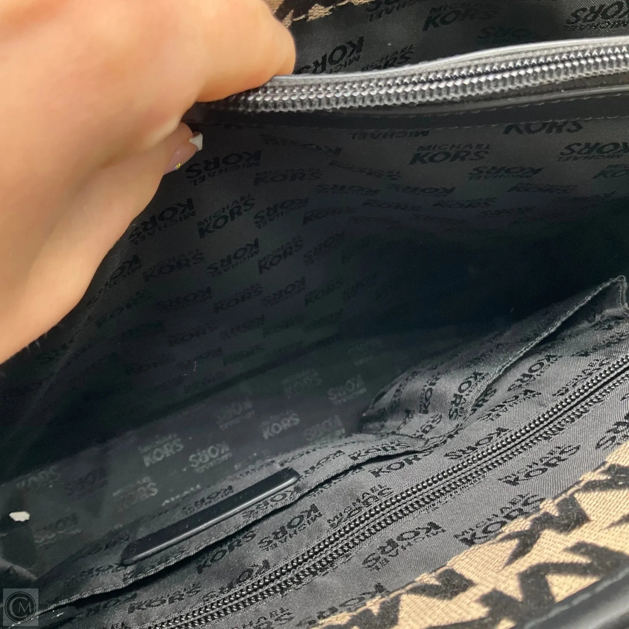 Tote Designer By Michael Kors, Size: Medium