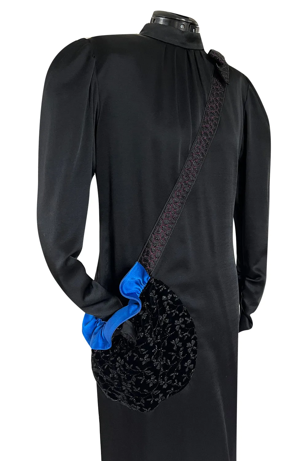 Unusual 1980s Nina Ricci by Gérard Pipart Witty Trompe L'oeil HandBag Dress