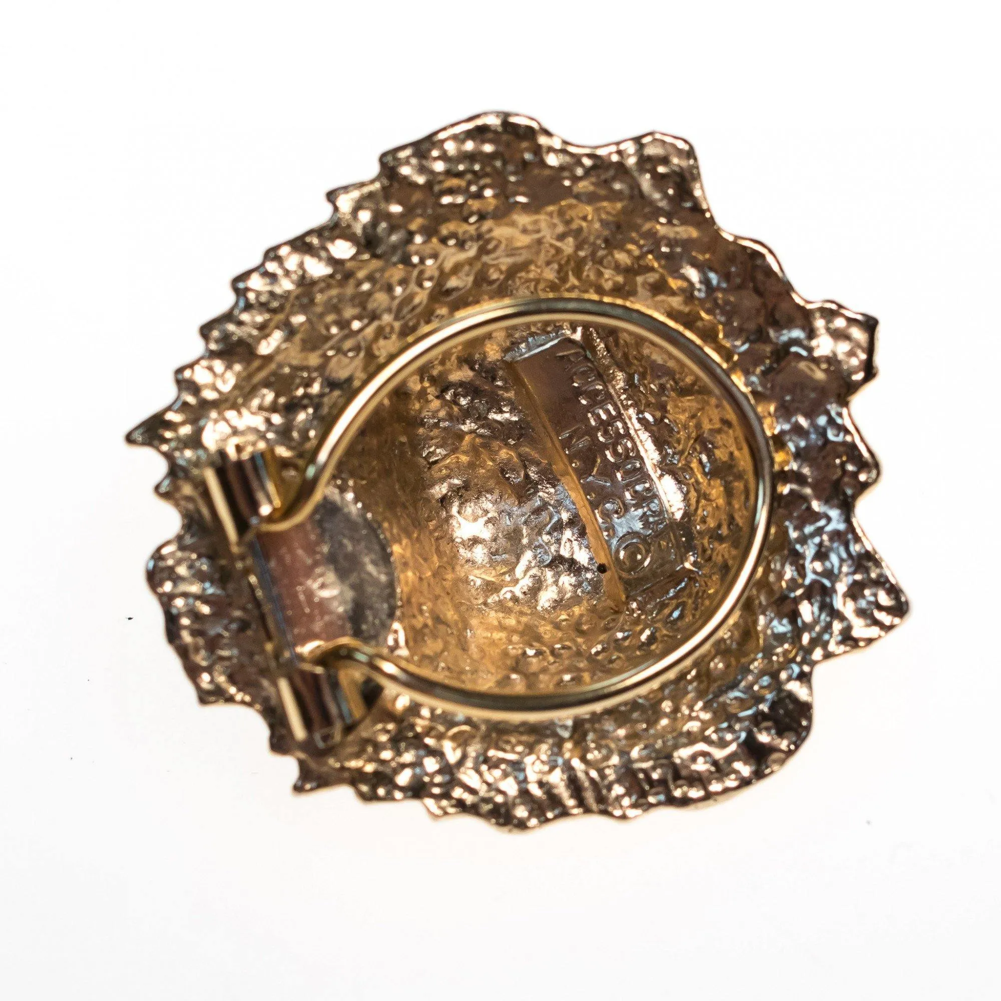 Vintage Accessocraft NYC Gold Lions Head Scarf Clip