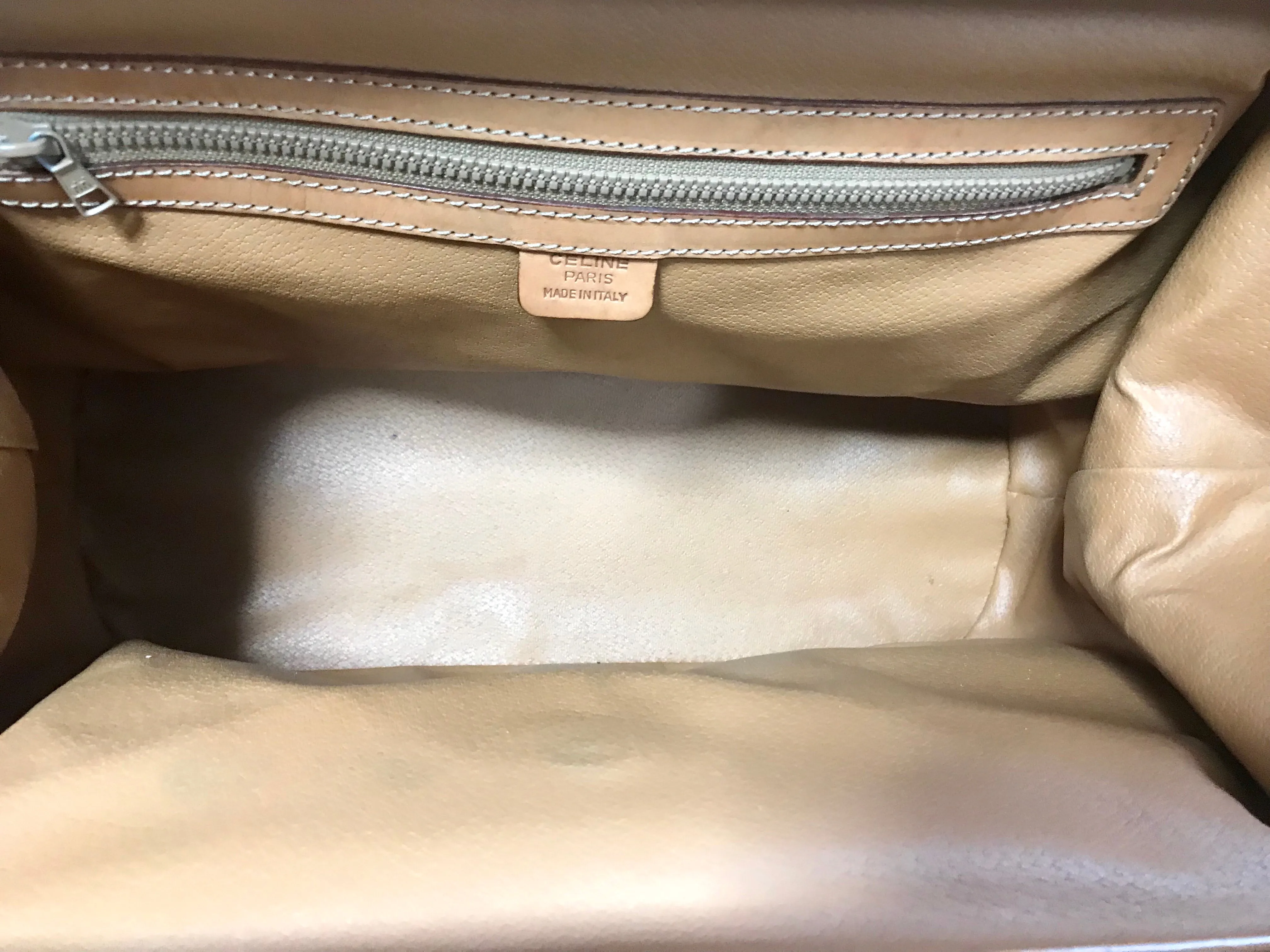 Vintage Celine brown macadam blaison doctor bag with tanned brown leather trimming. Classic unisex use bag. riri zipper