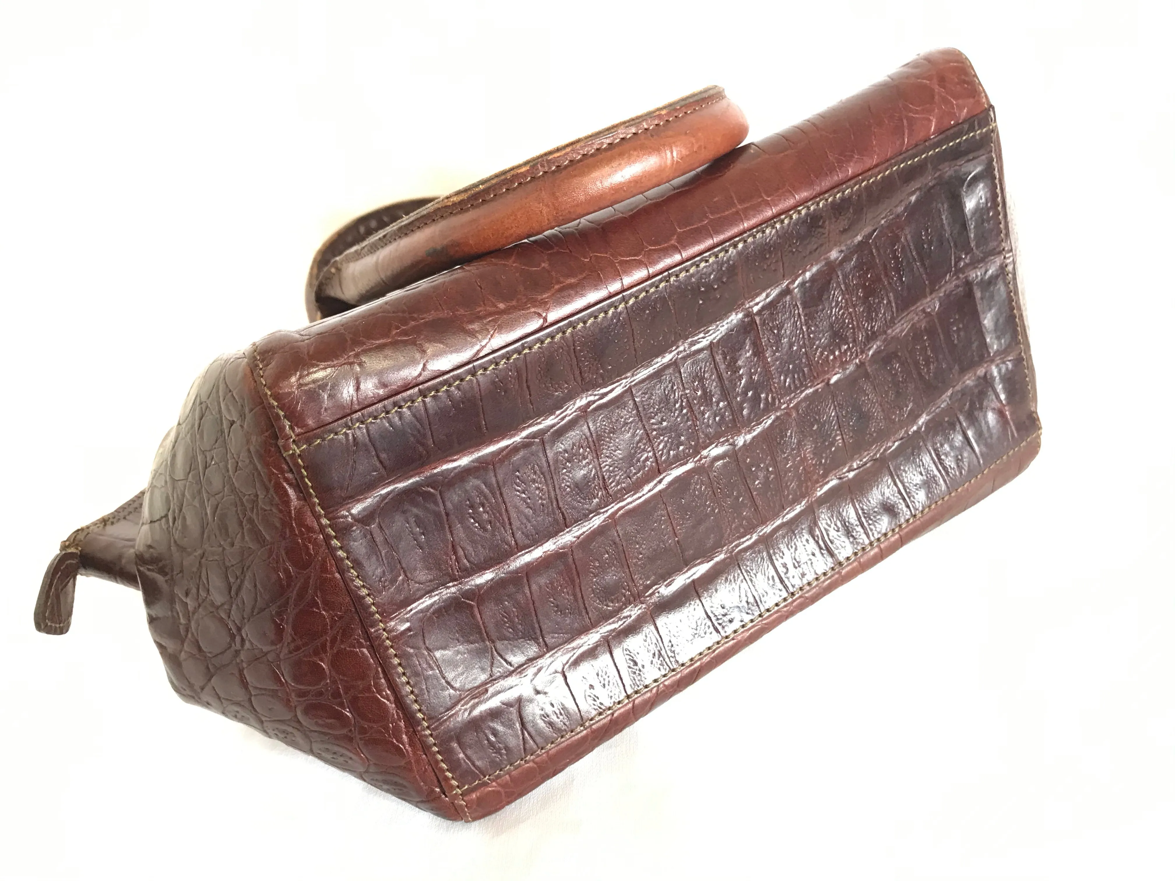 Vintage Mulberry croc embossed leather birkin mini doctor's bag style handbag. Classic masterpiece back in the old era of Roger Saul. 061022
