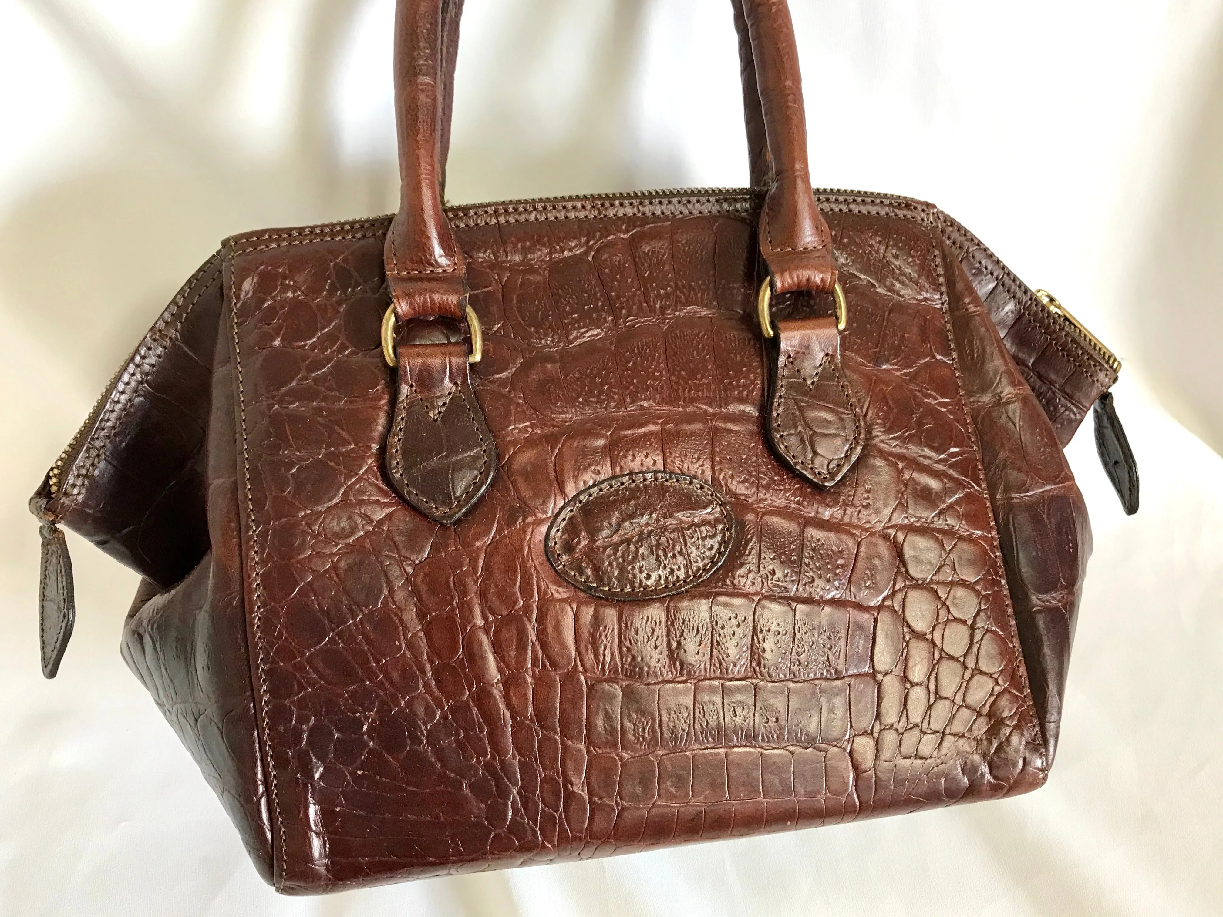 Vintage Mulberry croc embossed leather birkin mini doctor's bag style handbag. Classic masterpiece back in the old era of Roger Saul. 061022