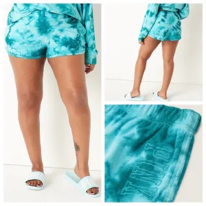 VS VICTORIAS SECRET PINK BEACH TERRY VARSITY SHORT BLUE BREEZE TIE DYE XXL